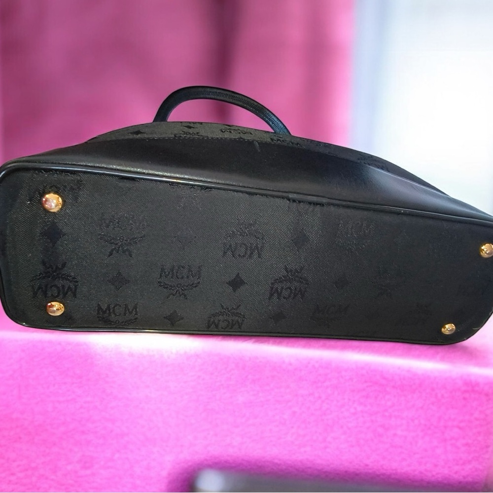 MCM Black and Gold Tote Bag - Picture 3 of 8